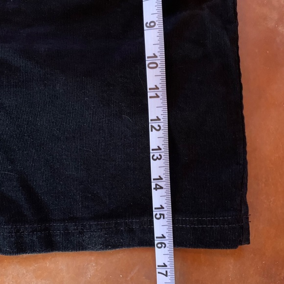 White House Black Market // EUC corduroy skirt - Picture 5 of 15